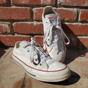 White low top Converse Chuck Taylor All Star's!